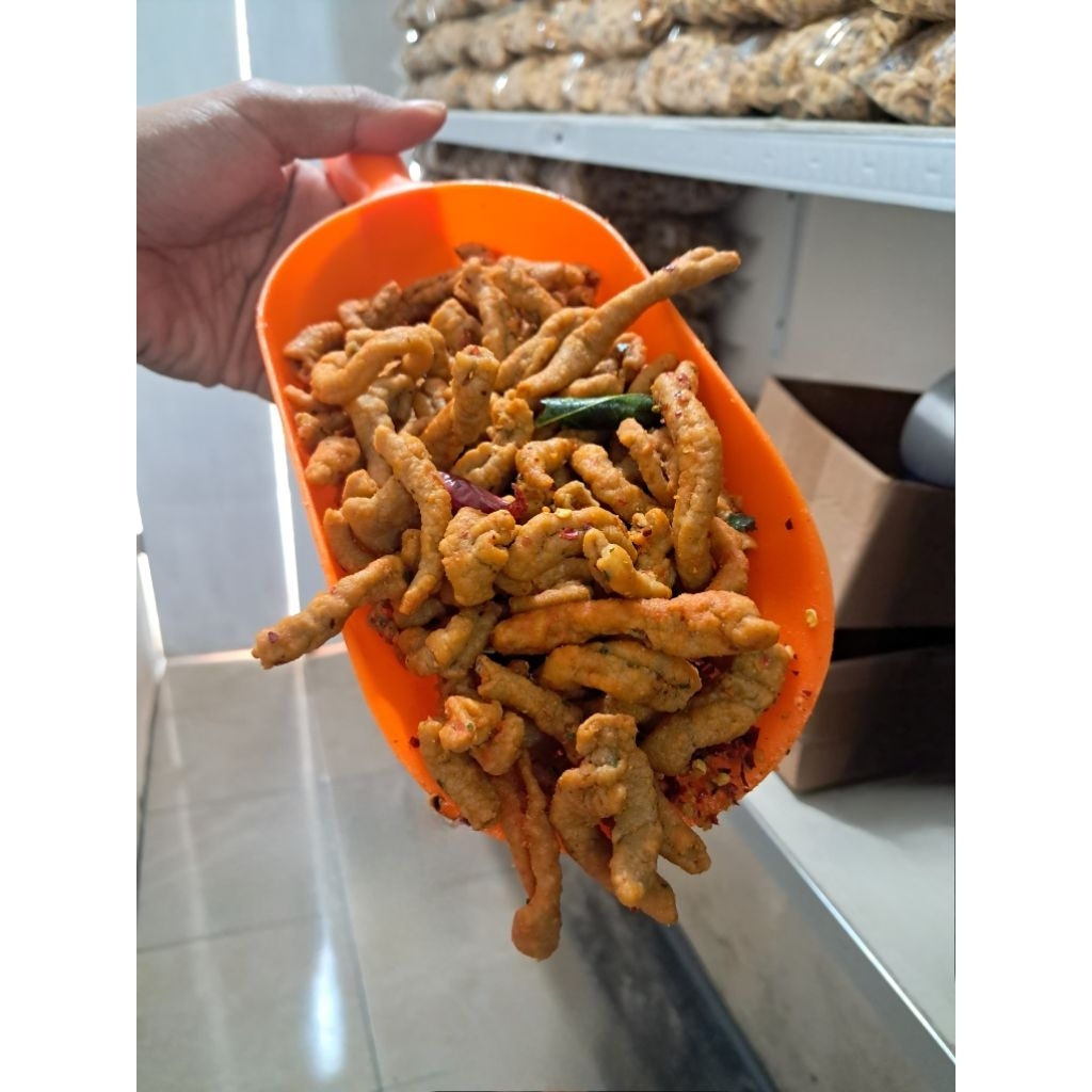 

(CHAVEBAXT) keripik usus ayam premium 1kg enak renyah dan gurih/ usus krispi 500gr original + 500gr pedas balado