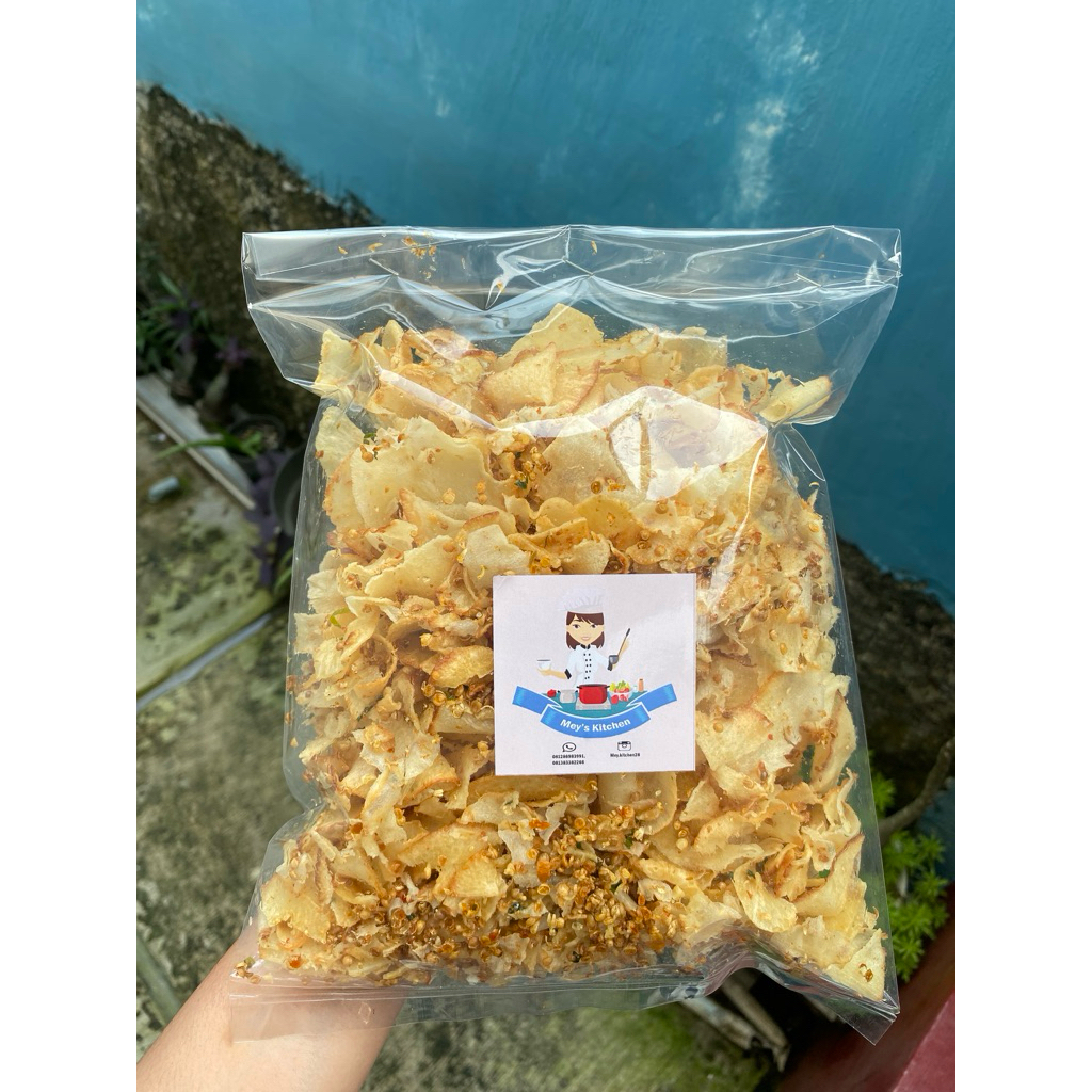 

KERIPIK SINGKONG KETUMBAR DAUN JERUK DAN SERINDENG REBON UK 300GR