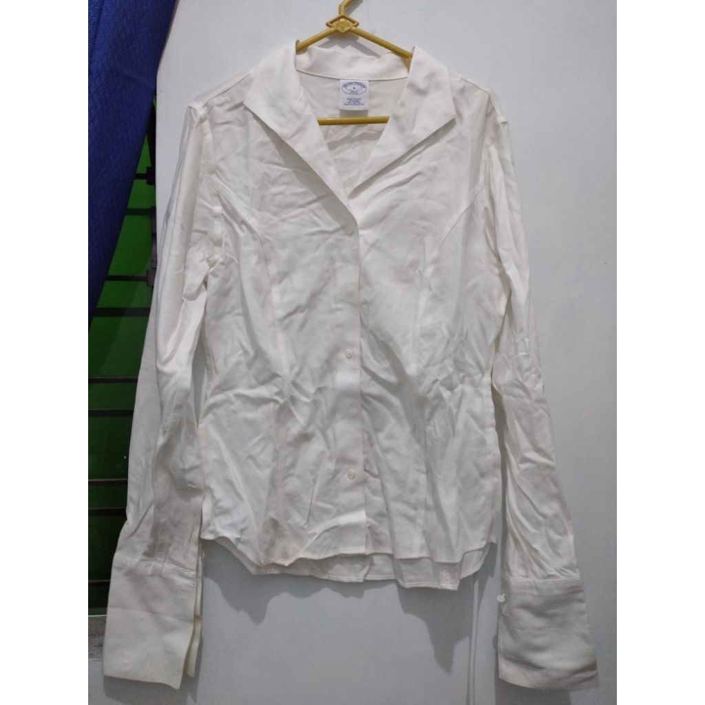 kemeja putih wanita brooks brothers