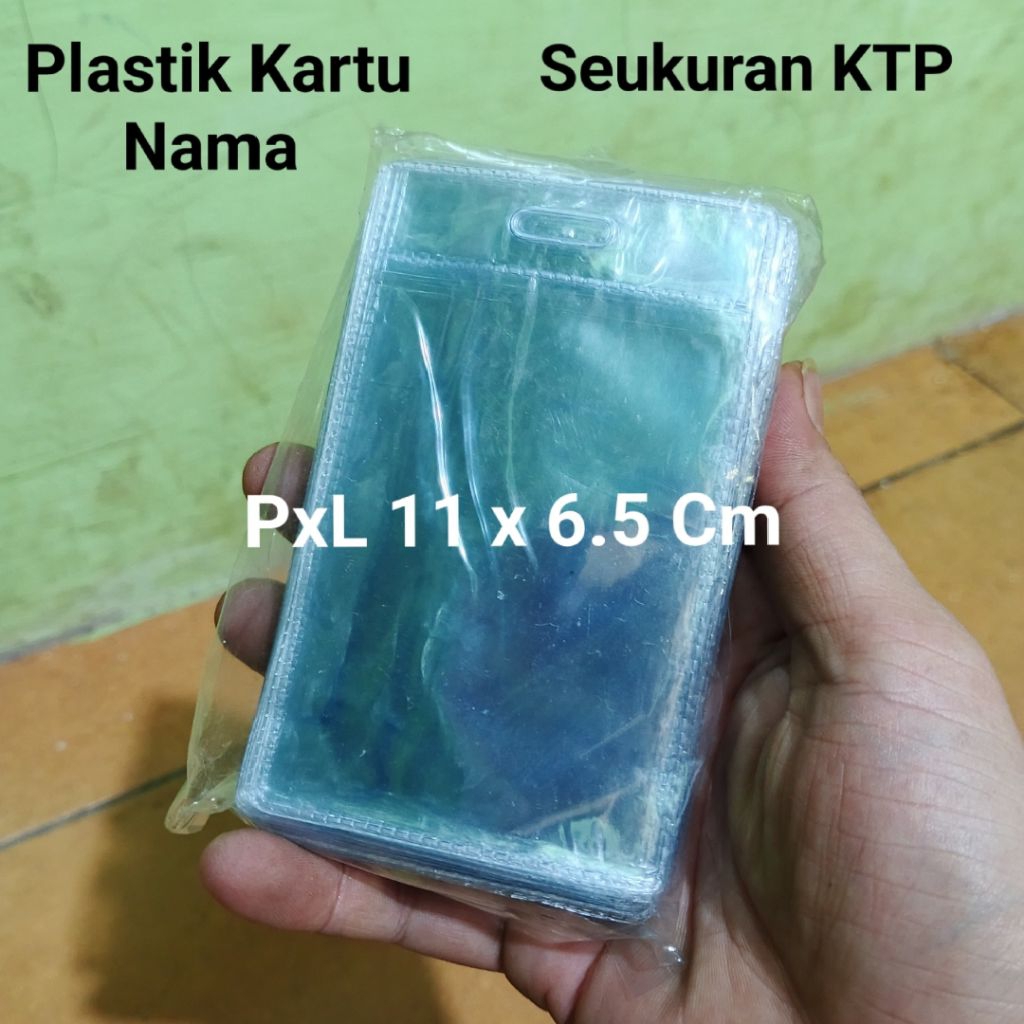 

1 Pak Plastik Kartu Nama 11x6.5 Cm Isi 100 Lembar