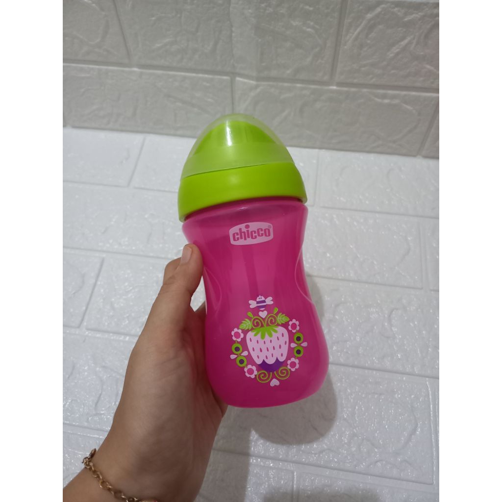 Preloved Chicco weaning cup traning cup mpasi