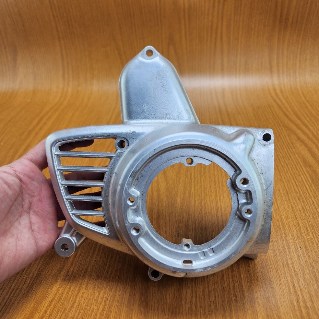 bak magnet magnit honda c70 NOS