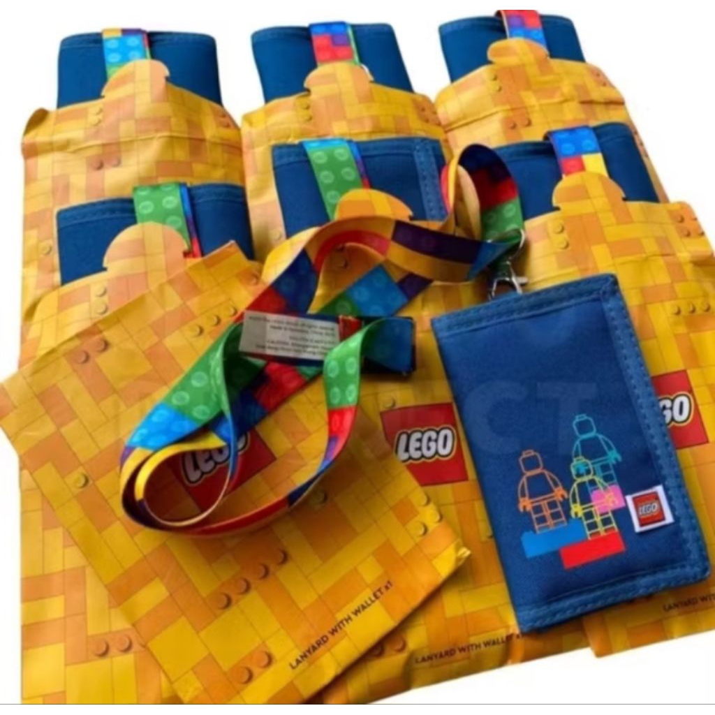 

SALE‼️ Lego 1006048 Lanyard With Walet