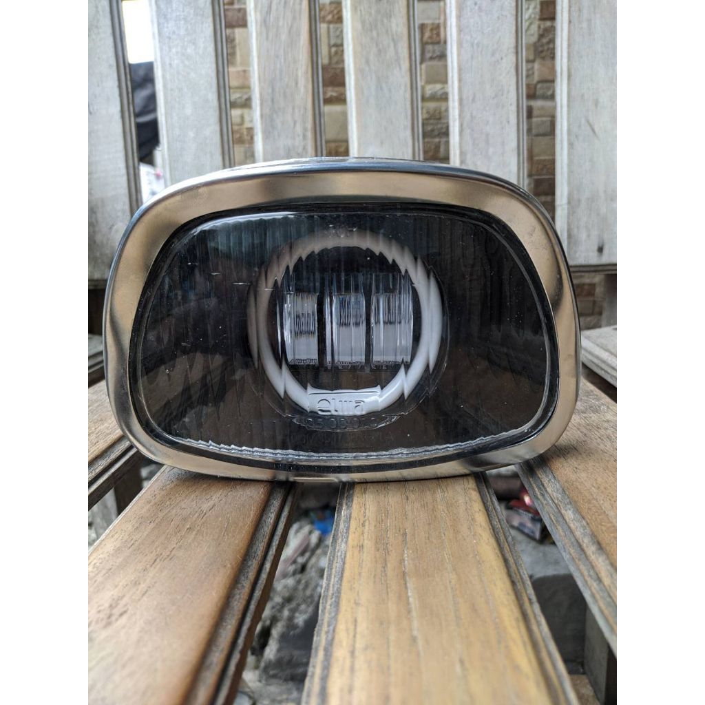 lampu depan daymaker custom Vespa super sprint bajaj