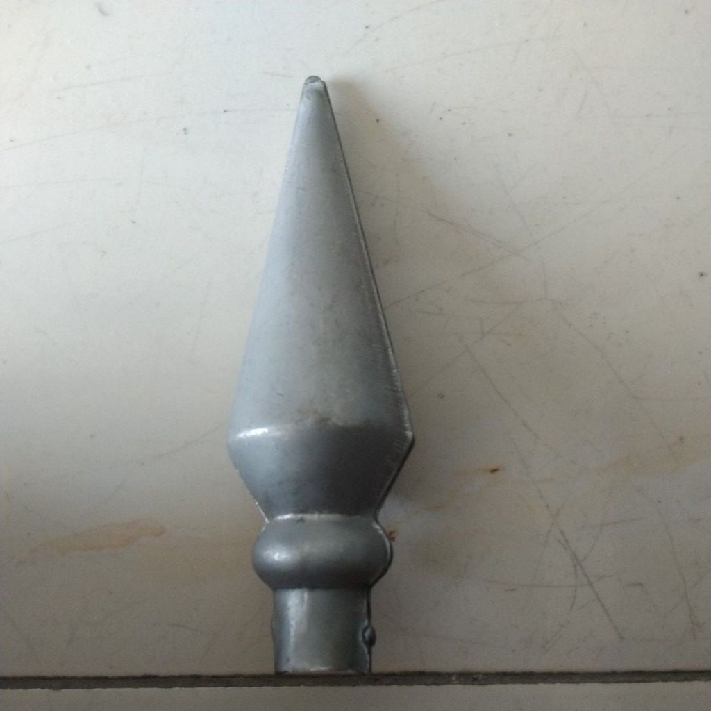 Ornamen tmbak plat besi Pagar motif jntung