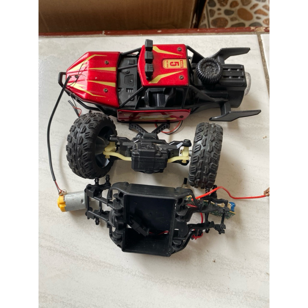 Part Mobil RC Sparepart Mobil Remot Kontrol Off-Road
