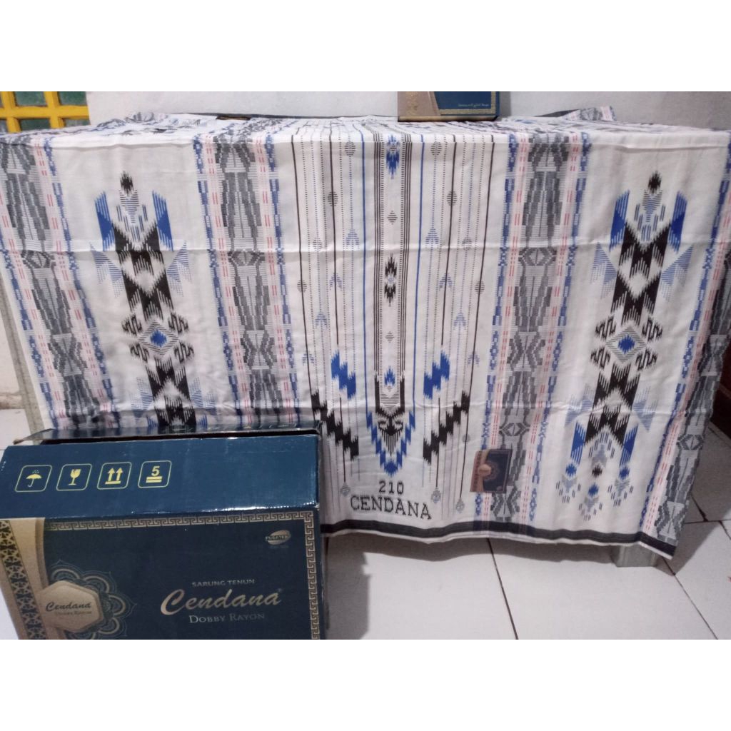 sarung Cendana Songket