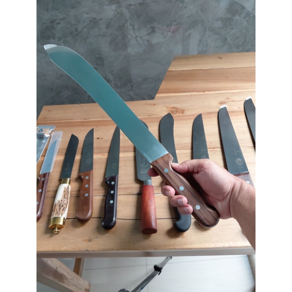 pisau sembelih victorinox bullnose panjang 36 cm