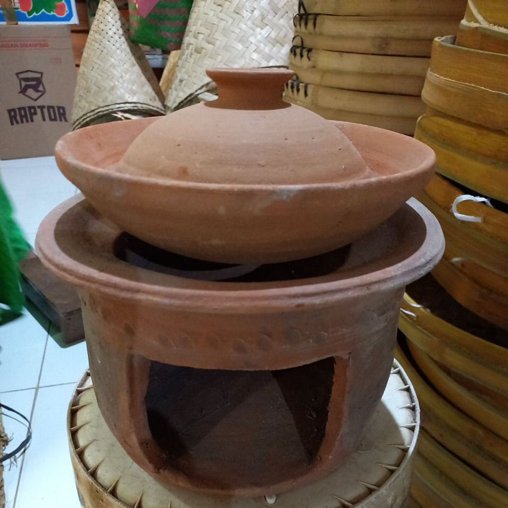 Tungku+Citakan/Wajan Tradisional, Kue Serabi (Tanah Liat).