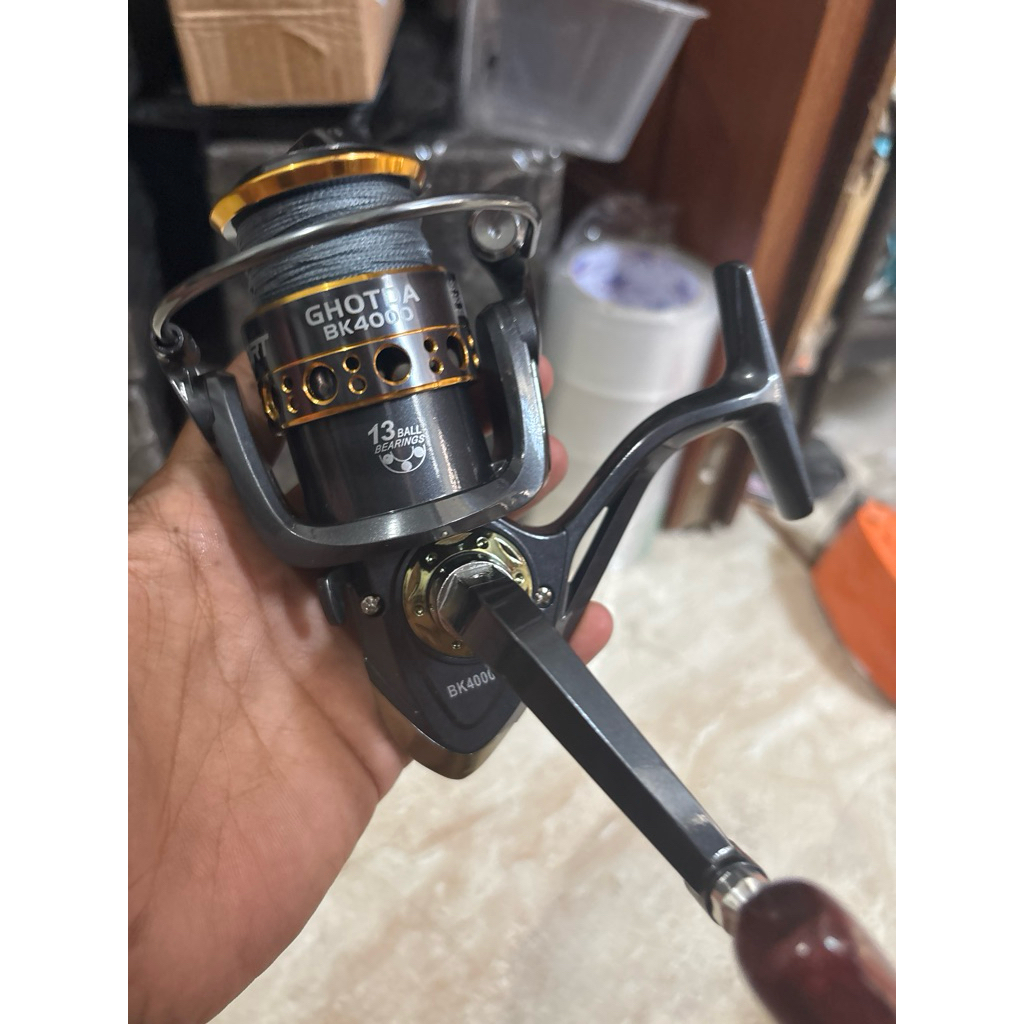 Reel Metal 4000 free Senar pe