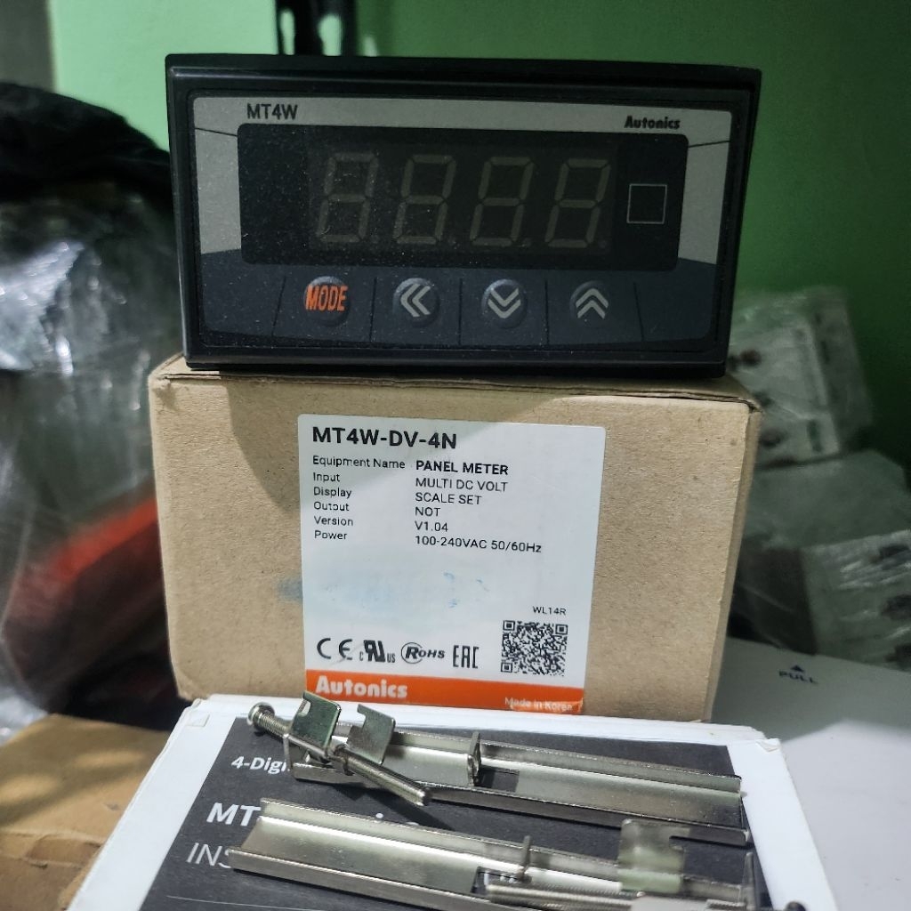 AUTONICS MT4W-DV-4N PANEL METER
