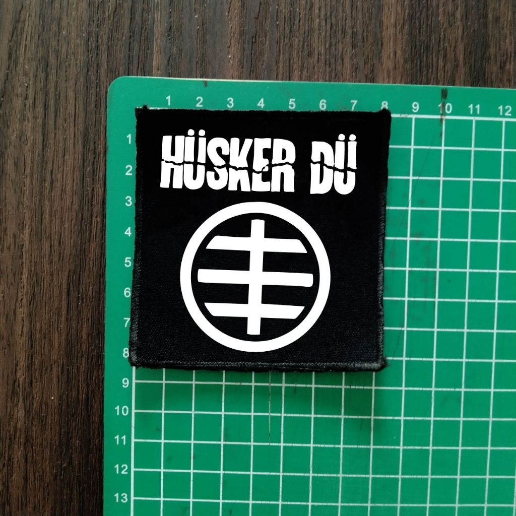 patch emblem band husker du