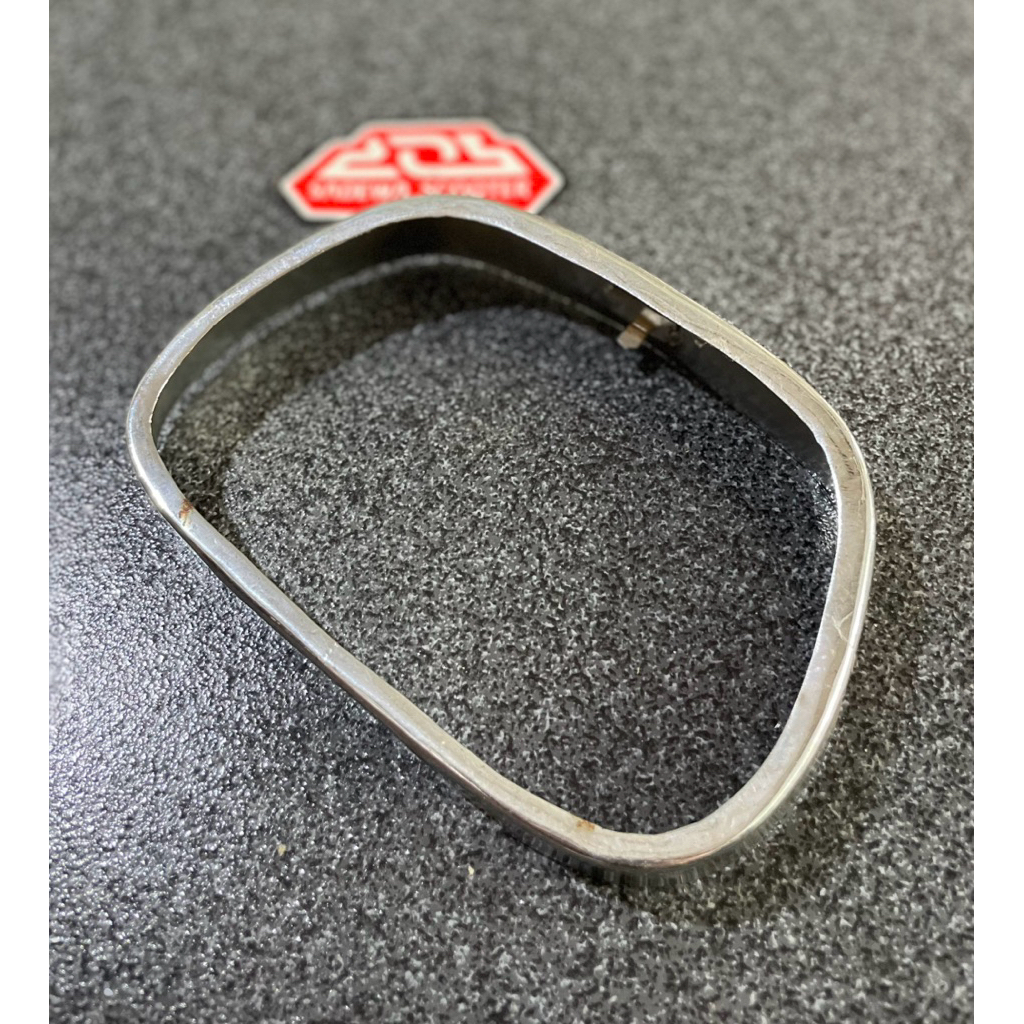 Ring Lampu Vespa Super Sprint