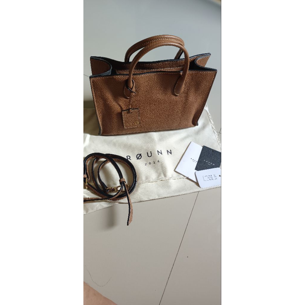 Preloved rounn felice 23 camel