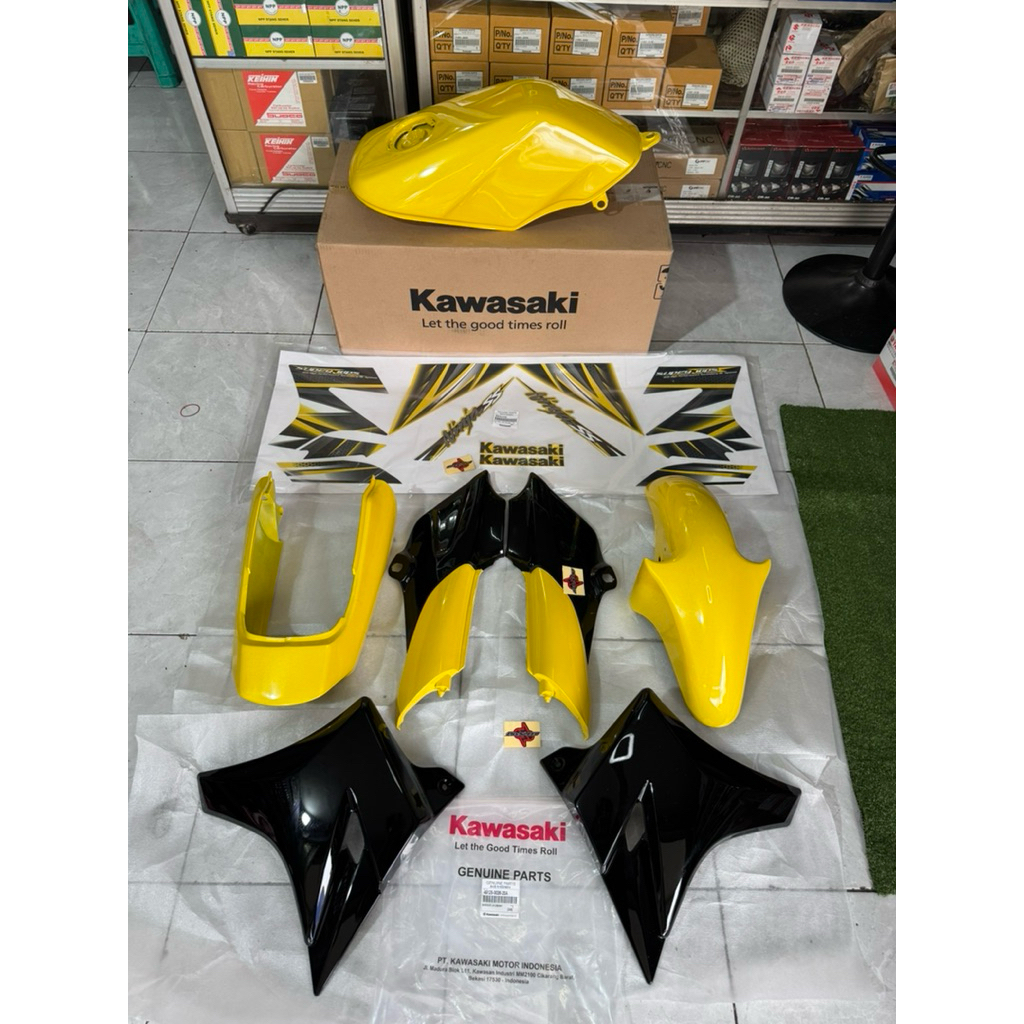 BODY SET NINJA SS KUNING ORIGINAL KAWASAKI BODY KOMPLIT NINJA SS KUNING