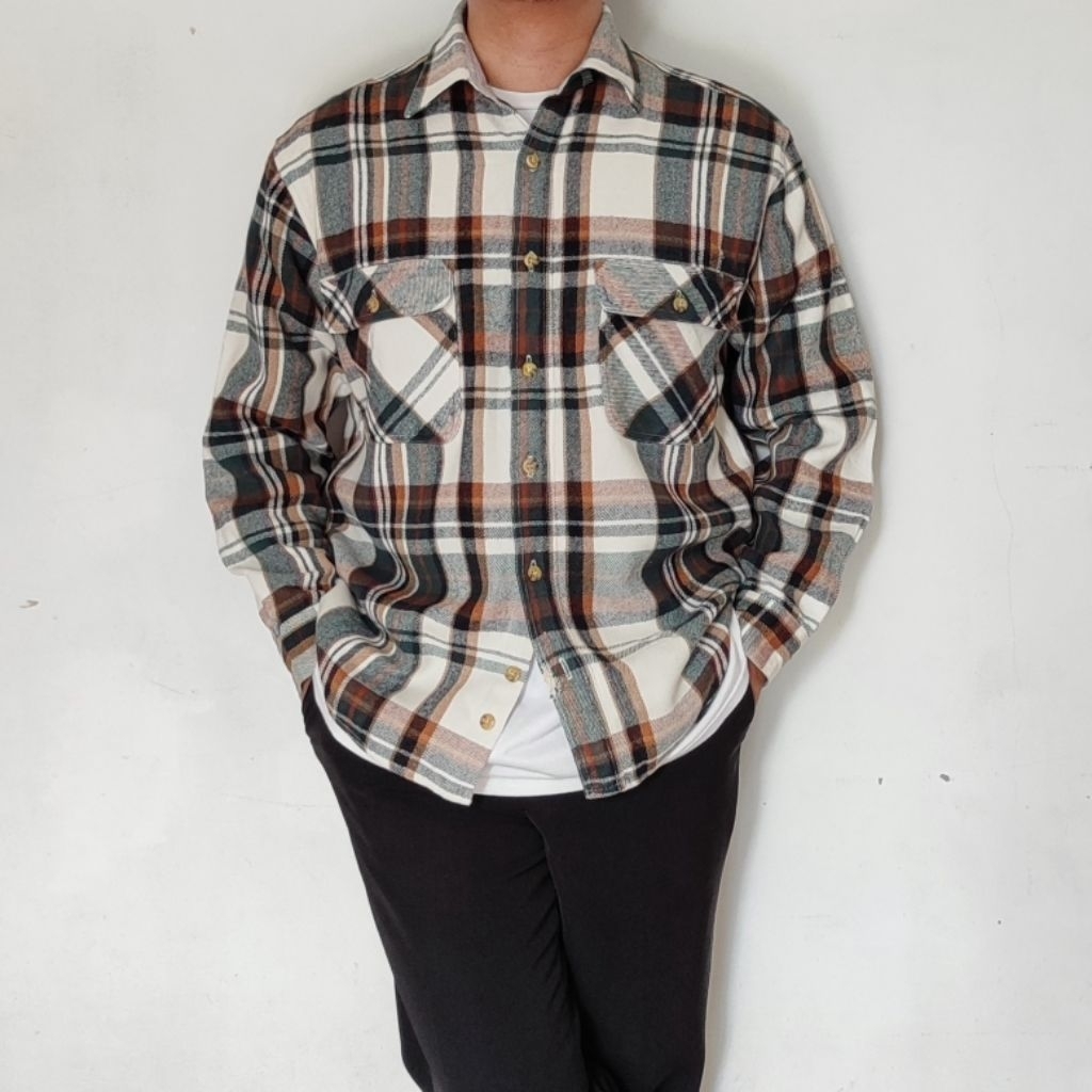 FLANNEL OUTER MULH*LLAND DOUBLE POCKET