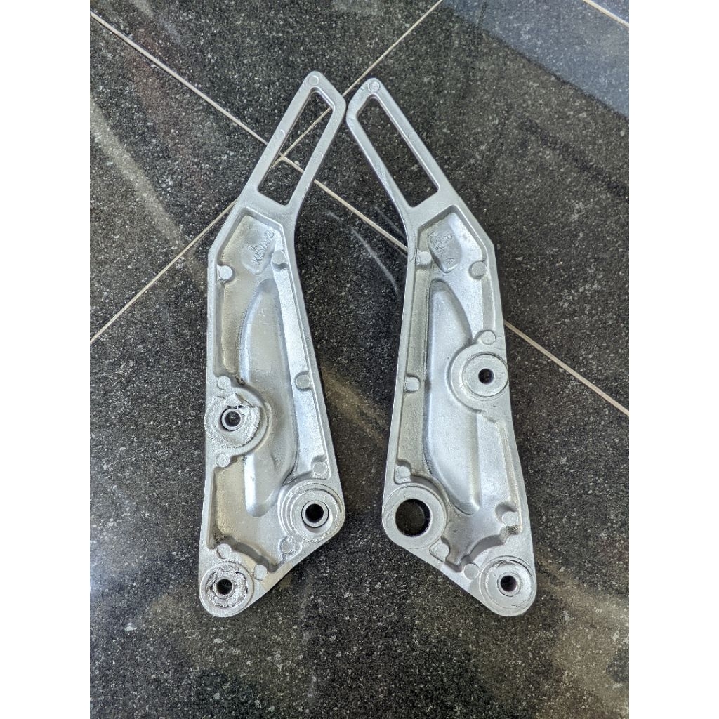 postep belakang Supra x lama supra fit