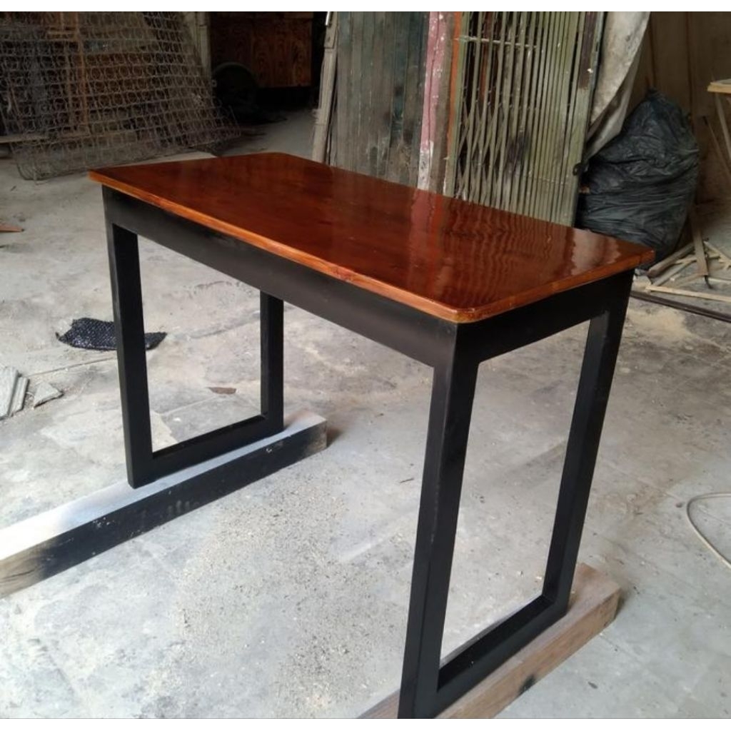 MEJA KAYU JATI BELANDA 100X50X75CM