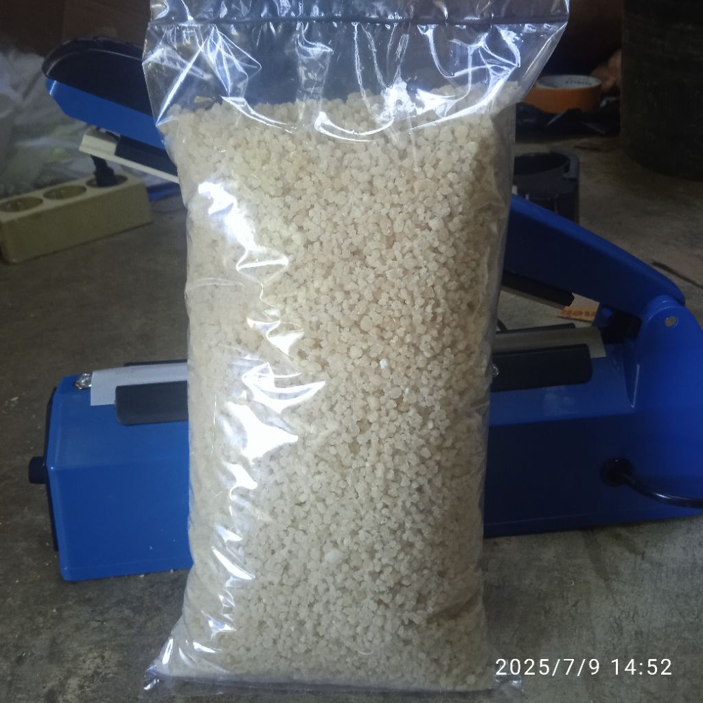 

beras tiwul pengganti nasi / oyek makanan orang tua jaman dulu 1 liter