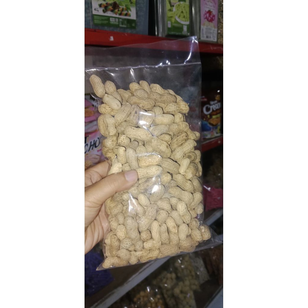 

kacang kulit asin / kacang asin 200gr