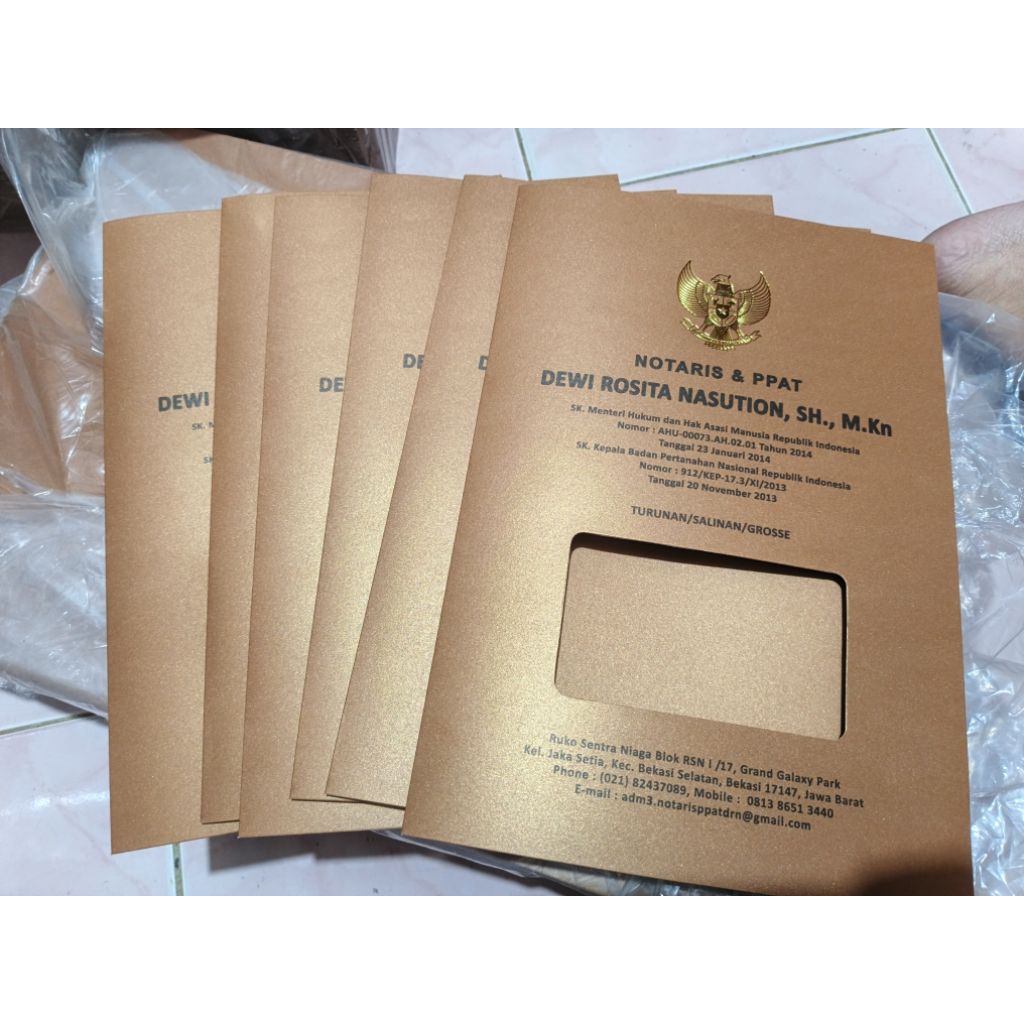 

cover salinan akta notaris eksklusif jasmin warna tua