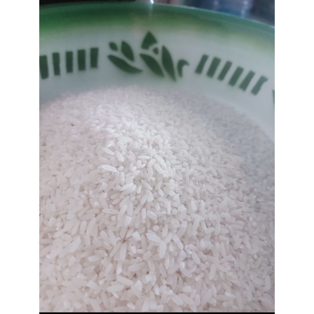 

beras pulen putih