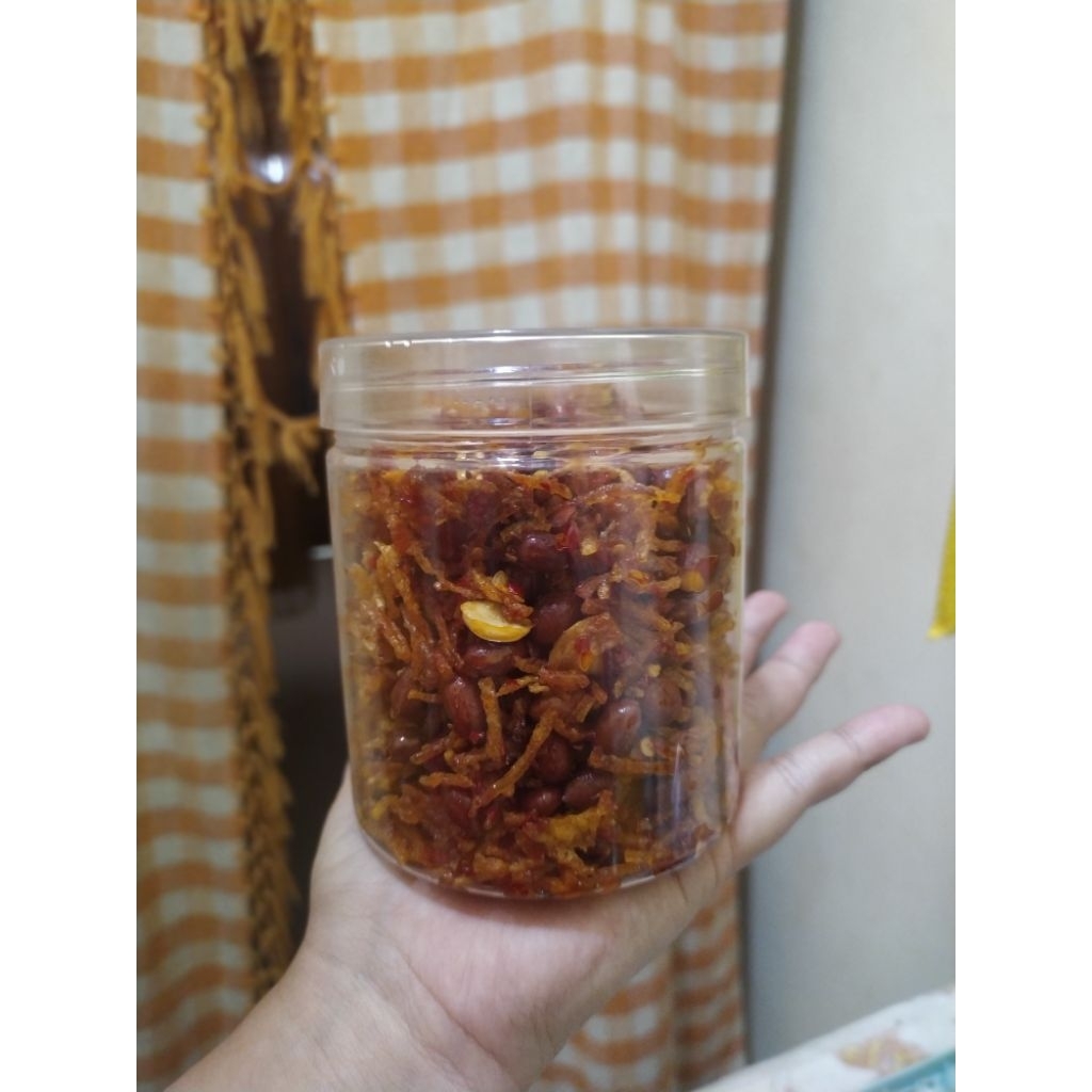 

kentang mustofa kacang gurih, 250gr