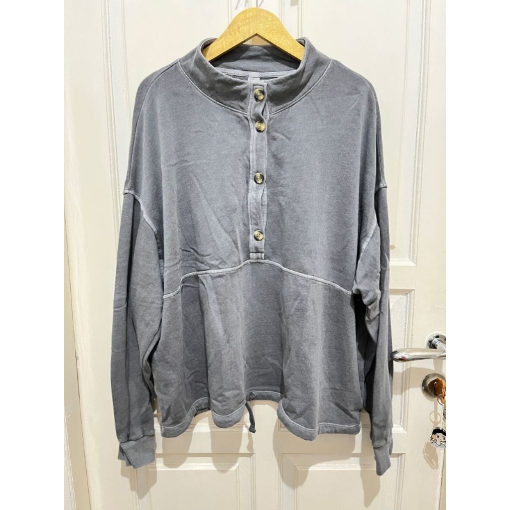 Old navy sweater crewneck jacket outer wanita big size jumbo plus size