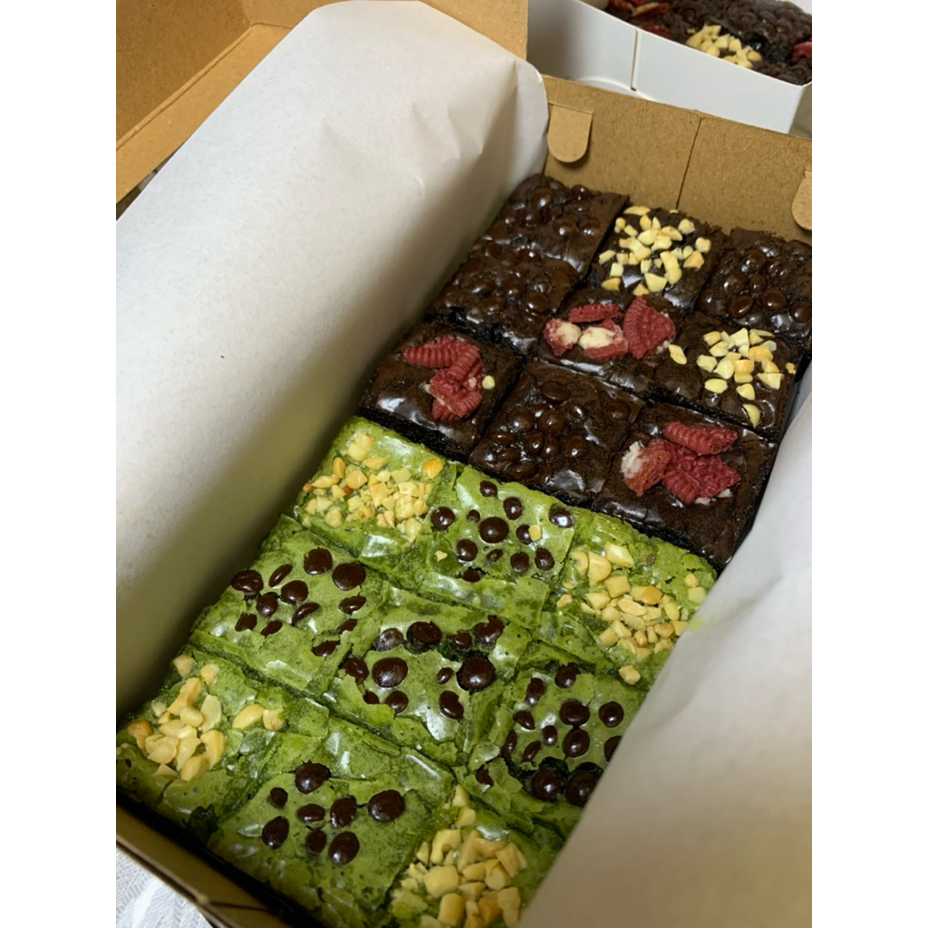 

Fudgy Brownies Sekat Medium