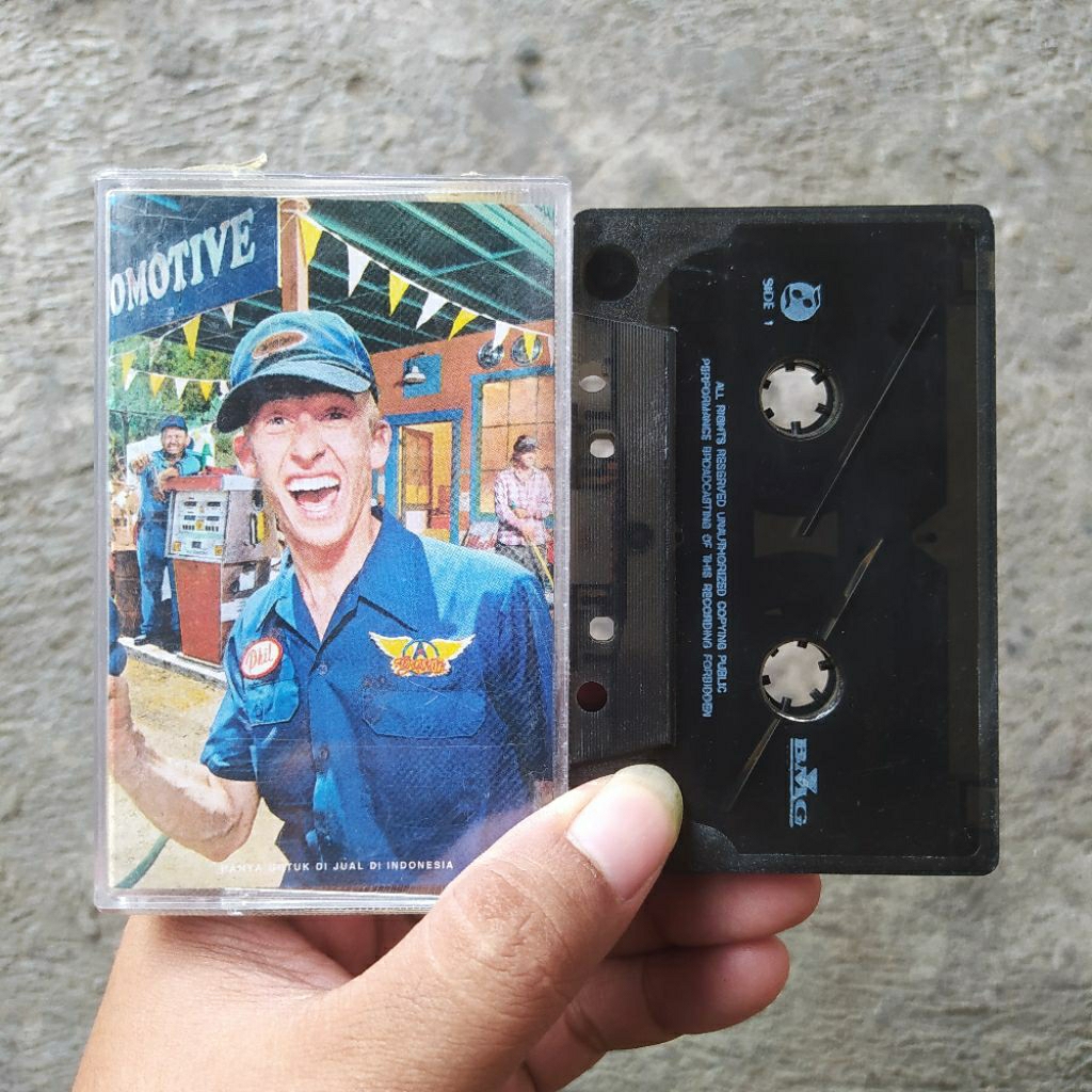 Kaset Pita Aerosmith - a Little South of Sanity (Cassette 1)