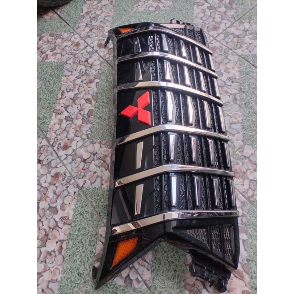 GRILL XPANDER MODEL ALPHARD