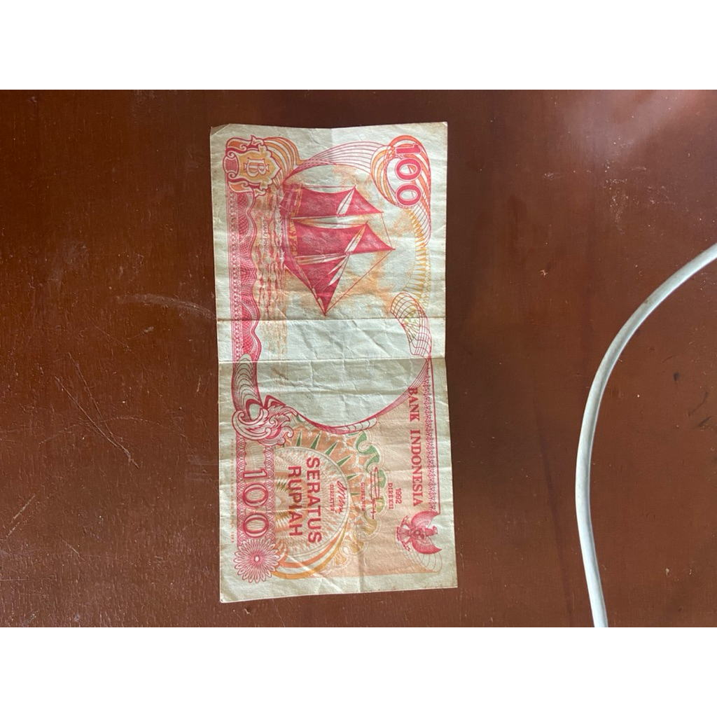 uang 100 rupiah tahun 1992