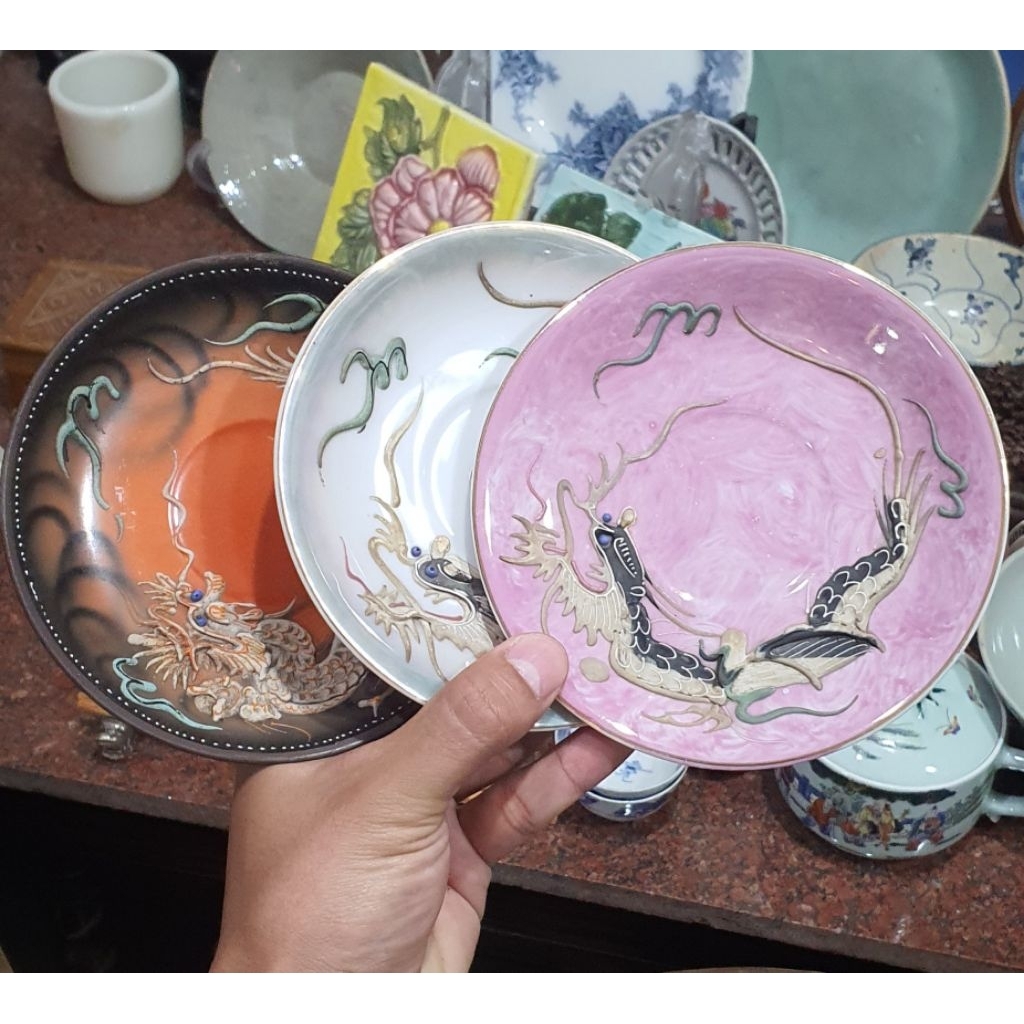 3 piring saucer/ pisin Satsuma Japan original Timbul antik jadul