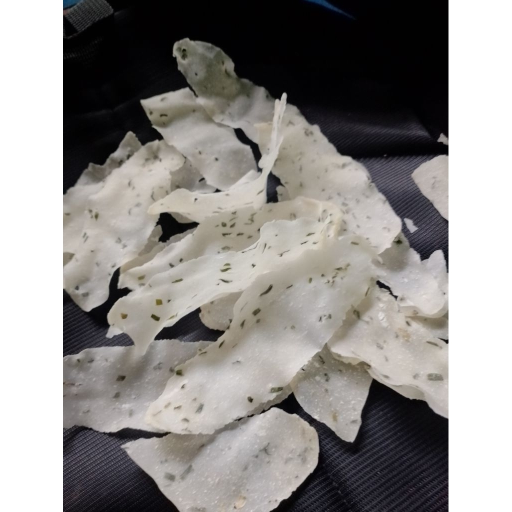 

Opak singkong,1kg terbuat dari singkong