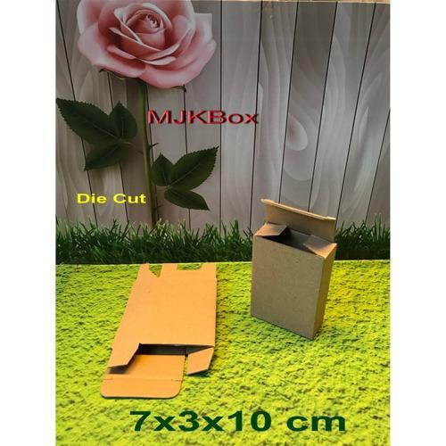 

kardus/karton/box, uk.7x3x10 cm...model Die Cut