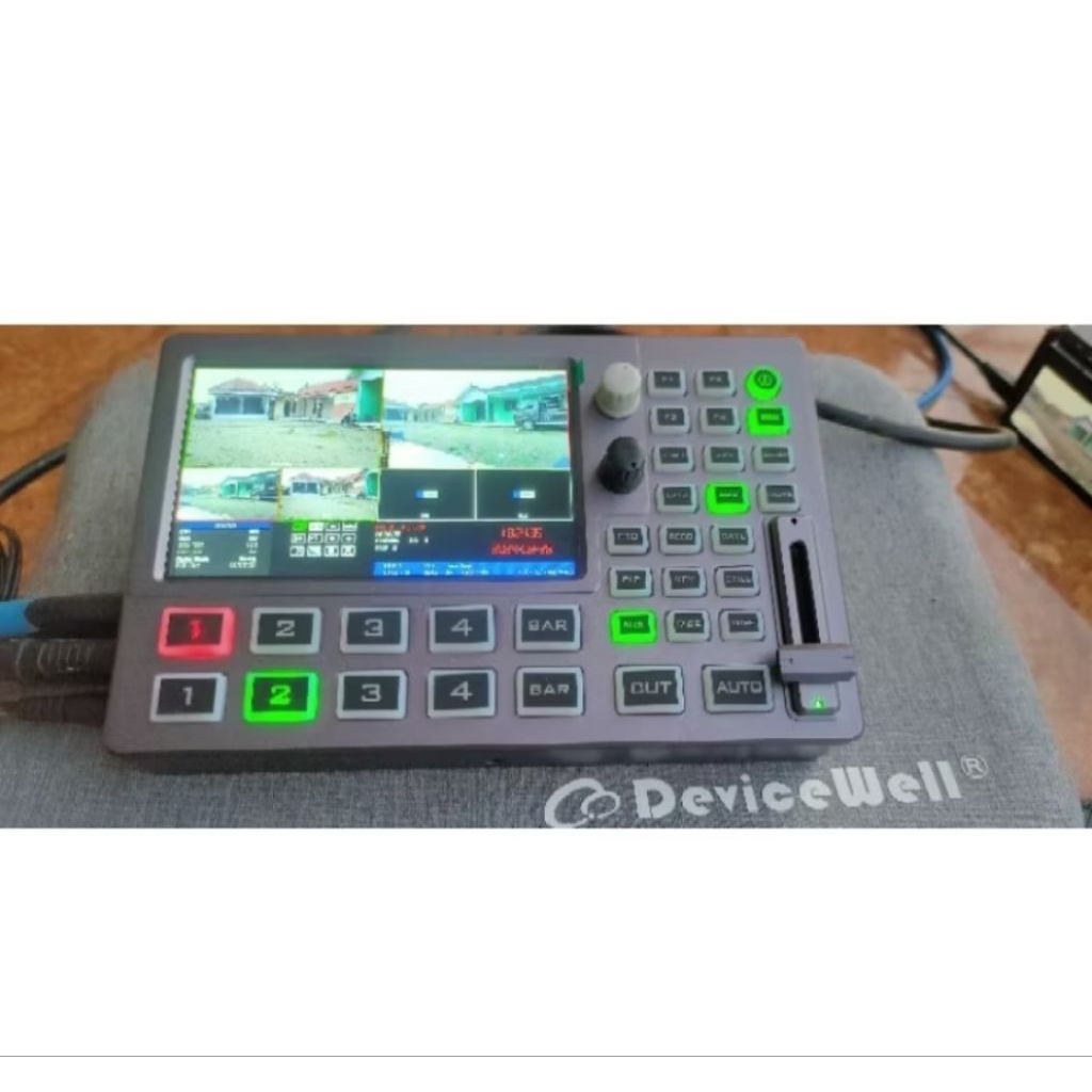 DEVICEWELL HDS8301 Stream Record LCD 4 HDMI