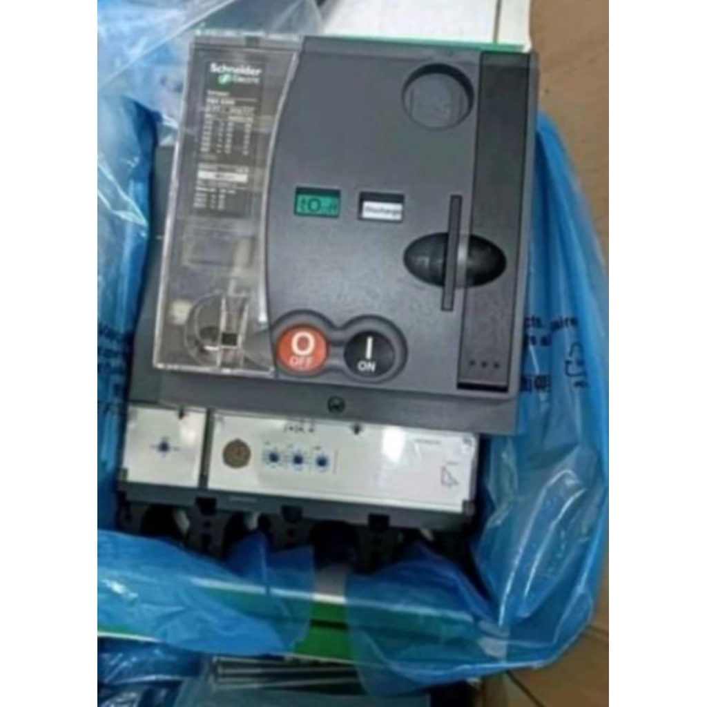 MCCB BREAKER 400N 4P 400A+MOTORIZED UVT NEW SCHNEIDER