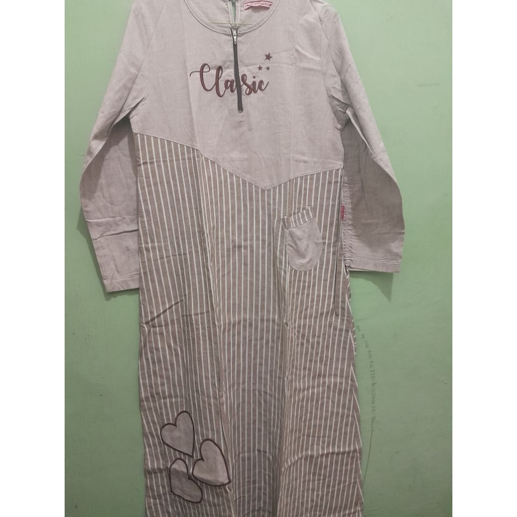 Gamis Garis salur