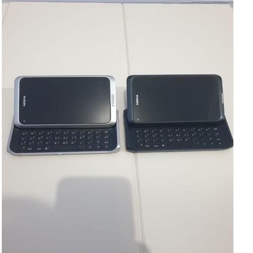 Nokia E7 Original all operator