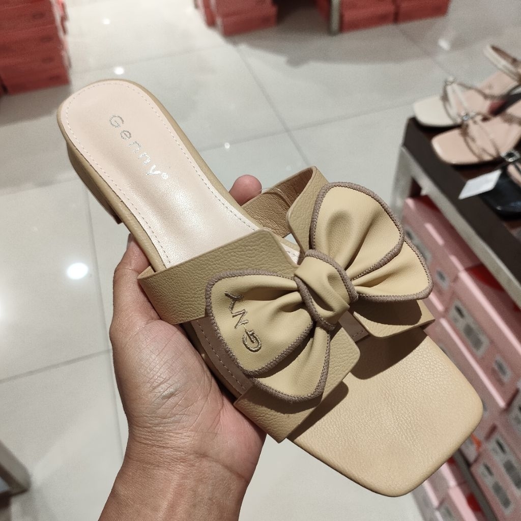 Sandal wanita Genny hak 2cm