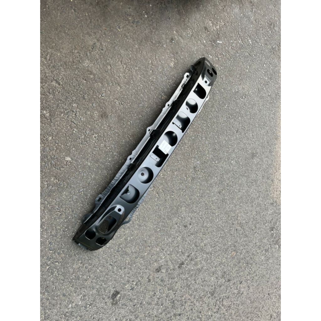 Palangan Bemper depan Yaris 2007 - 2012, Penguat bemper Yaris