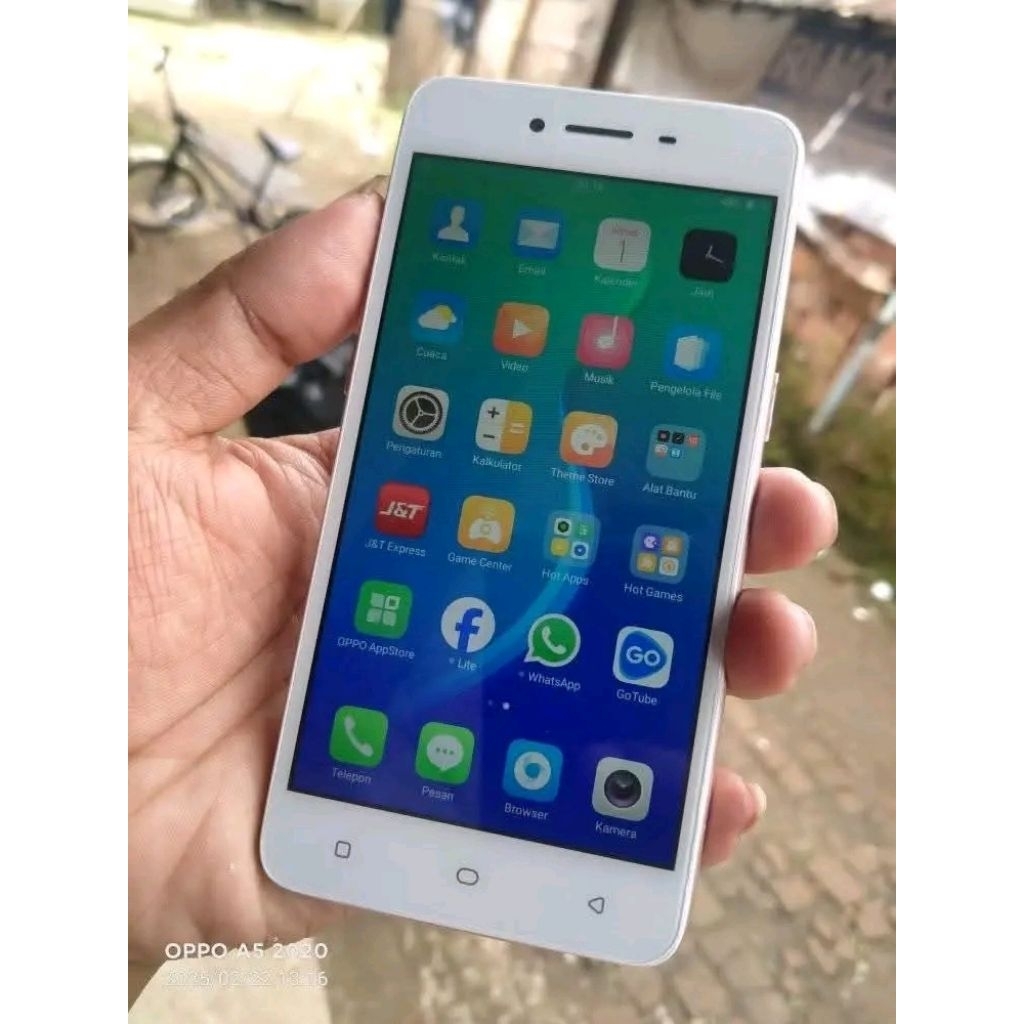 hp Oppo a37f ram 2/16gb normal kamera jernih batre super awet sinyal 4G