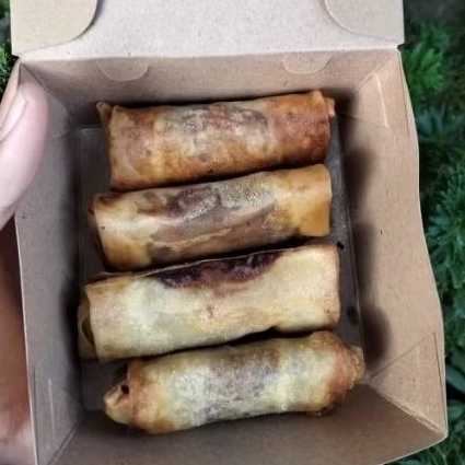 

Frozen Lumpia Ubi Cokelat dan Keju