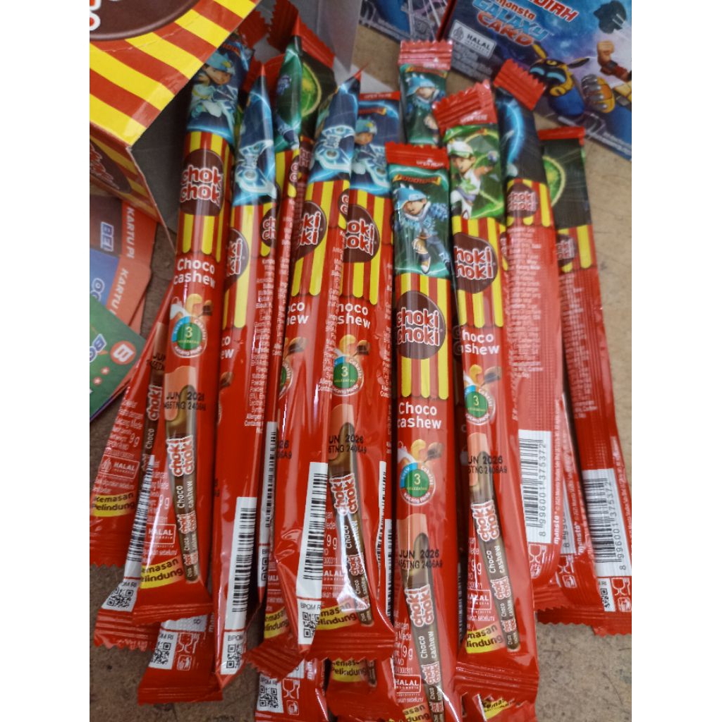 

Forcysn Choki-Choki Choco Cashew Isi 20 Pcs X 9 Gr Edisi Kartu Mainan Menarik Bertema Boboiboy 1