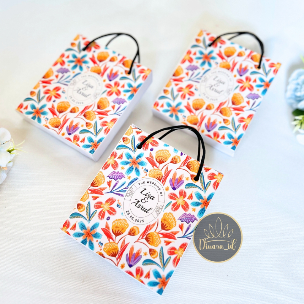 

Packaging Square Handle Custom Desain Full Print Warna Box Handle Tali Souvenir Momen Spesialmu