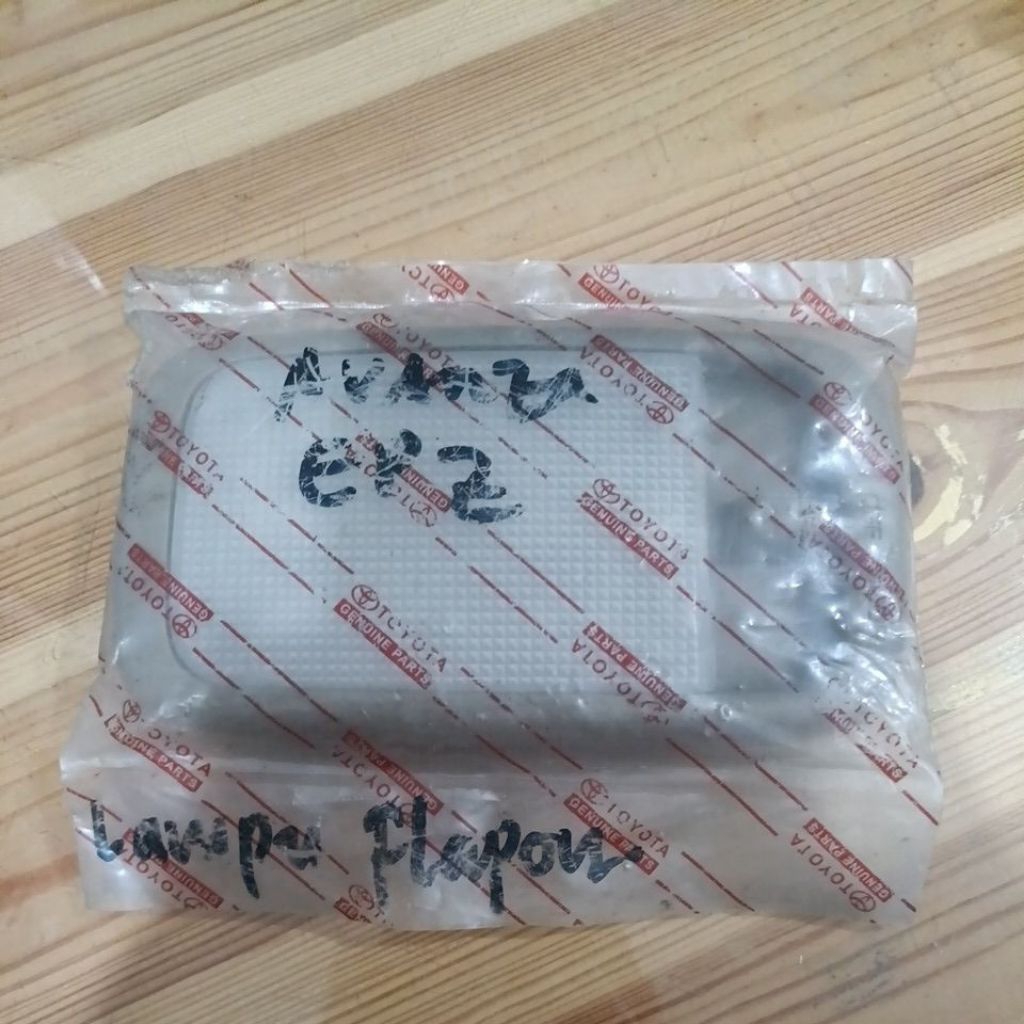 LAMPU PLAFON AVANZA OLD