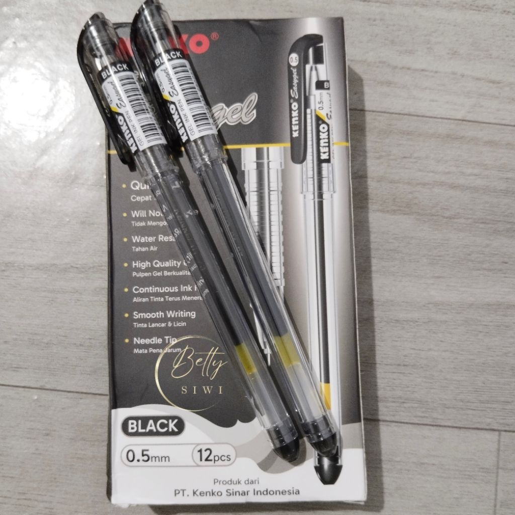 

[LUSINAN]Pulpen KENKO Easy Gel 0.5mm Hitam isi 12 pcs