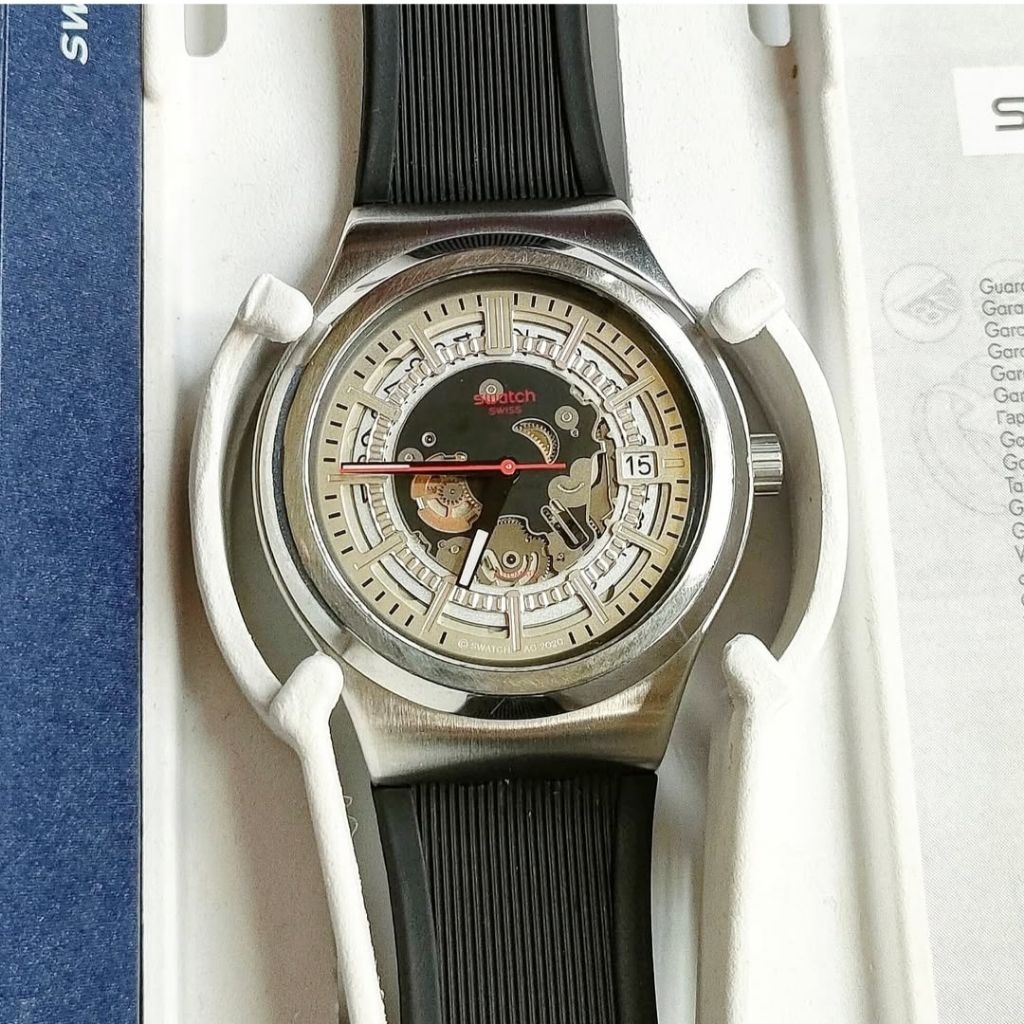 Swatch Automatic Sistem51 - Sistem  Through Again YIS431