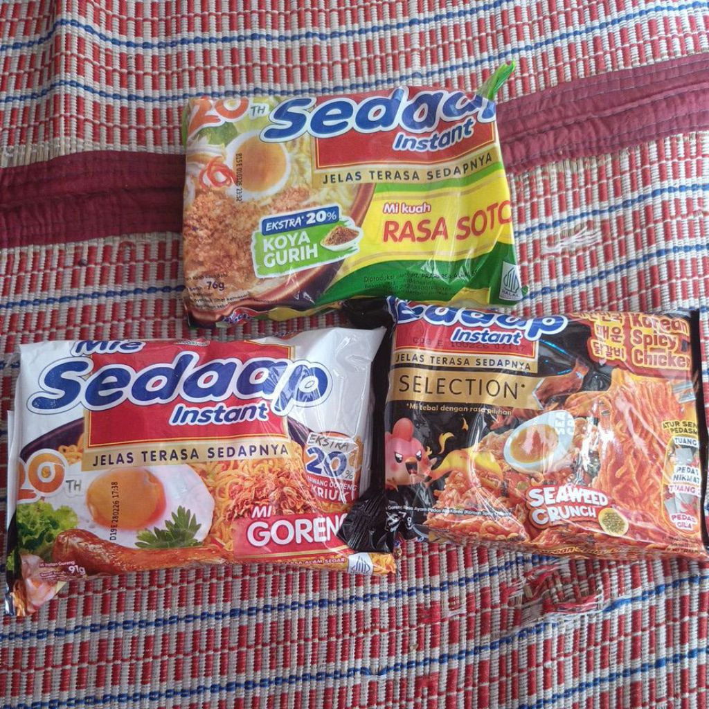 

mie sedap instan (6pcs) varian soto/goreng/korean spicy chicken top mie instan