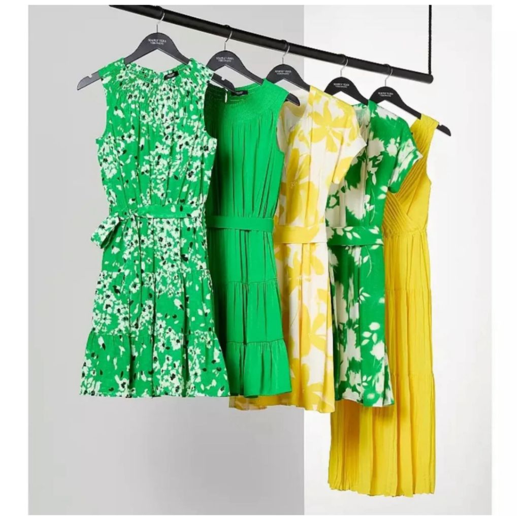 WOMEN'S Simply Vera Vera Wang Smocked Neck Day Dress(Rak 25-1)